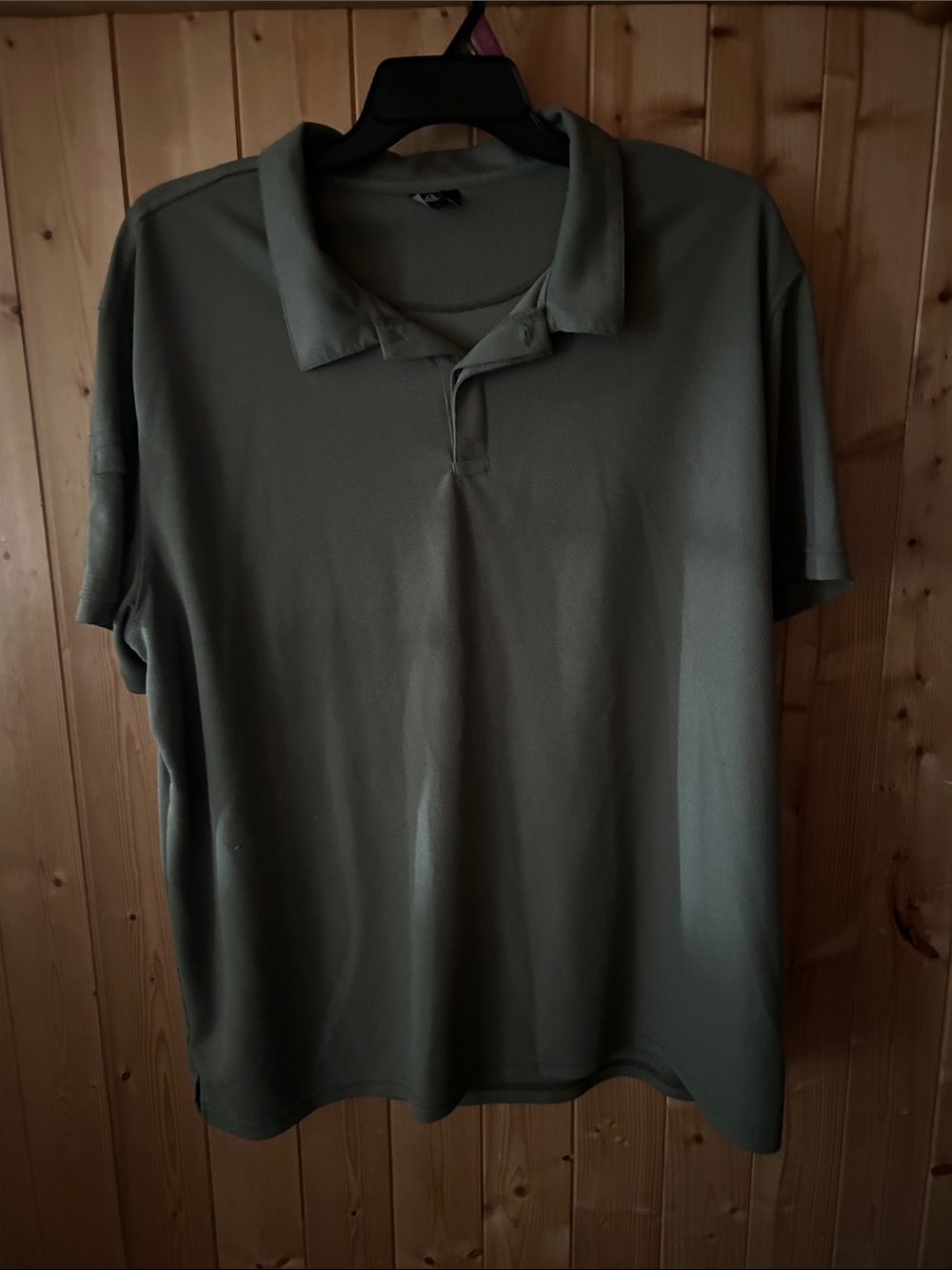 Men's Polo Shirt in Olive Green - Classic Short Sleeve